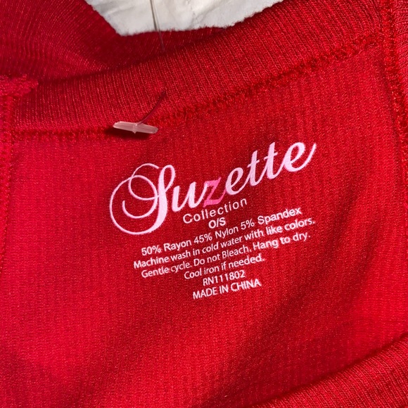 High Neck Red Tank - Picture 4 of 4